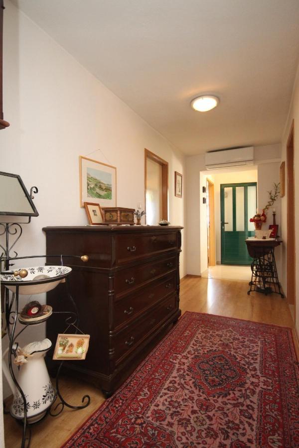 Apartments And Rooms With Parking Space Tucepi, Makarska - 6901 Luaran gambar